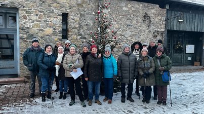 Gruppenbild in der Scheuergasse in 
Zwingenberg