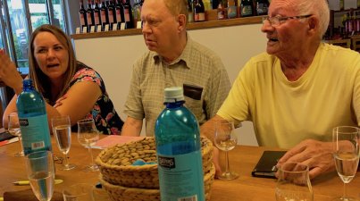 Planwagenfahrt mit anschließender Weinprobe